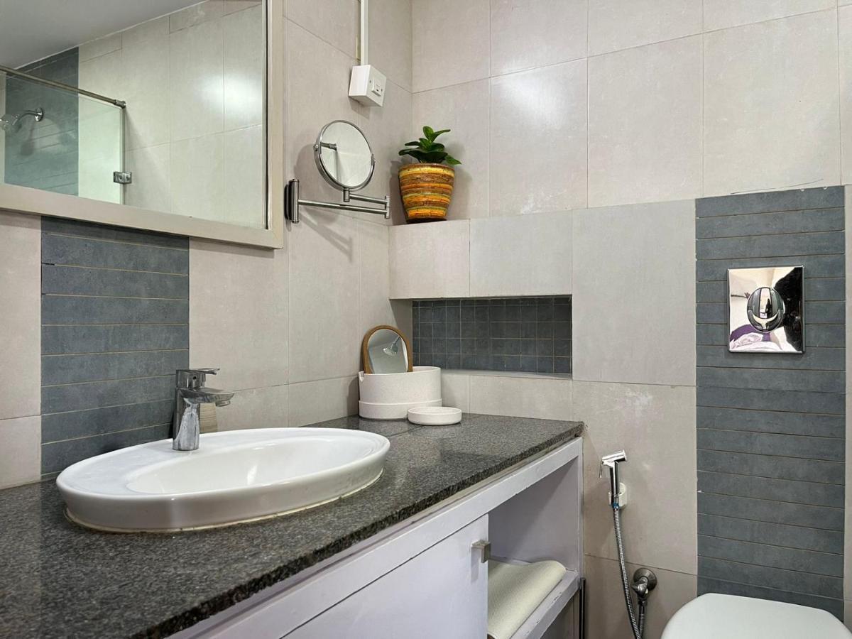 Bed and Breakfast Luho Grande Bengaluru Zewnętrze zdjęcie